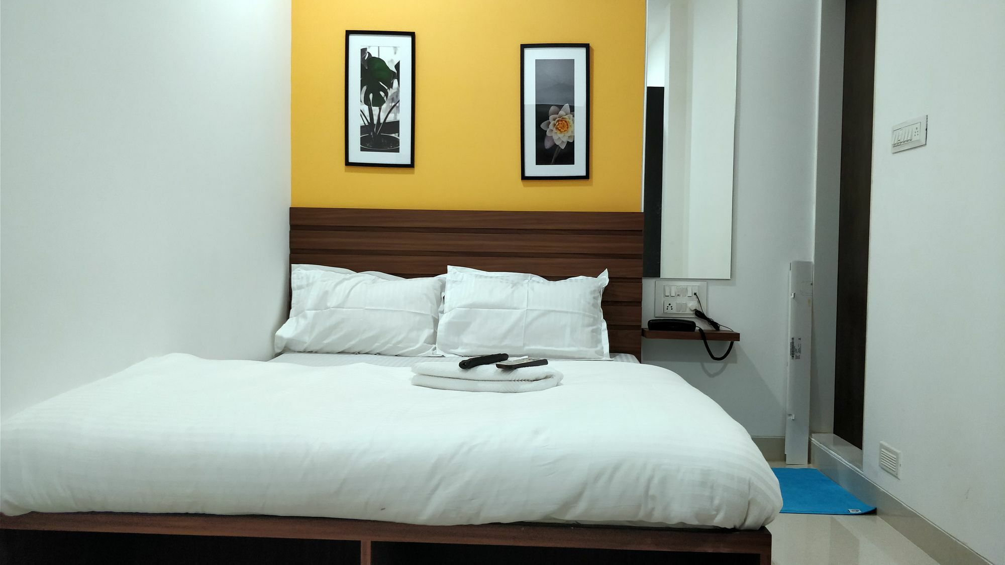 Hotel Oyo Flagship 13885 Metro Residency Mumbai Exterior foto